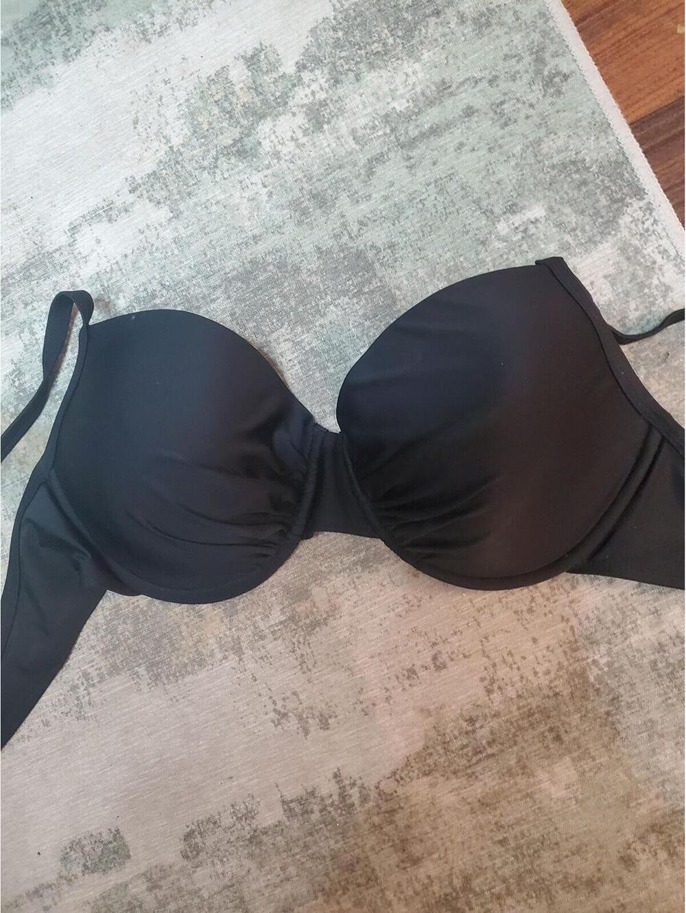Merona brand Black Padded Underwire Bathing suit top